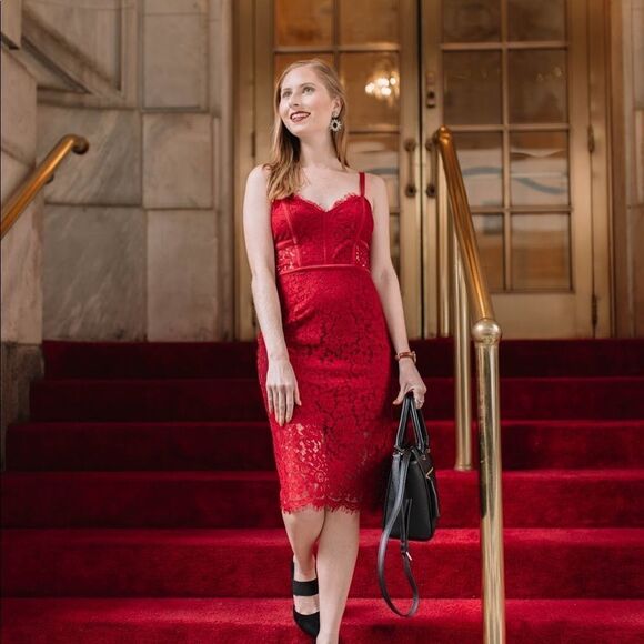 ✨ Women's Red Piped Lace Sheath Dress✨ - Picture 3 of 9